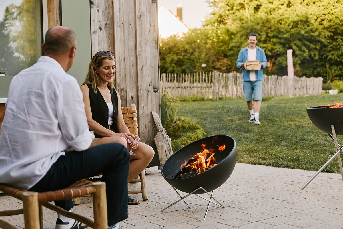 BOWL 57 Fire Bowl with star stand