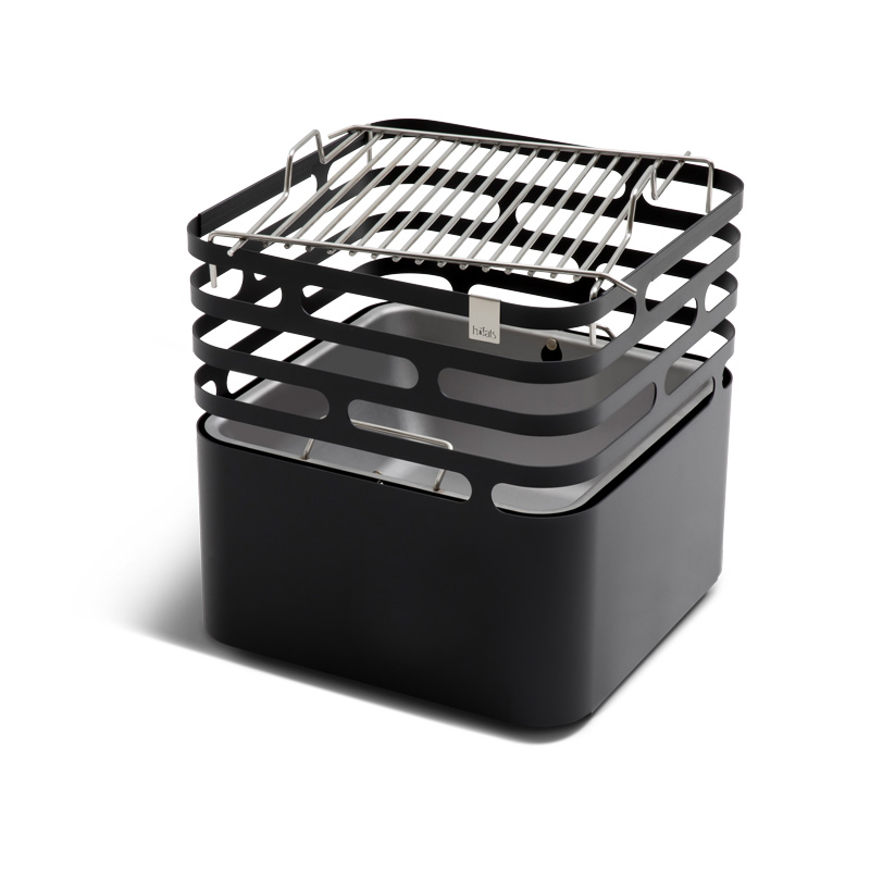 CUBE BBQ Set black a black steel grill with grid inside on white background, the Cube BBQ Set