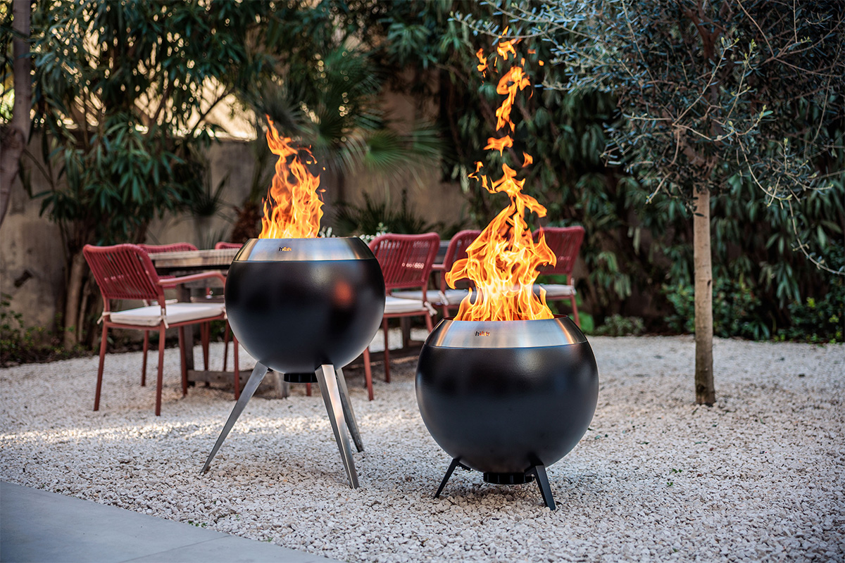 MOON 55 Fire basket with low stand MOON 55 Fire basket with low stand