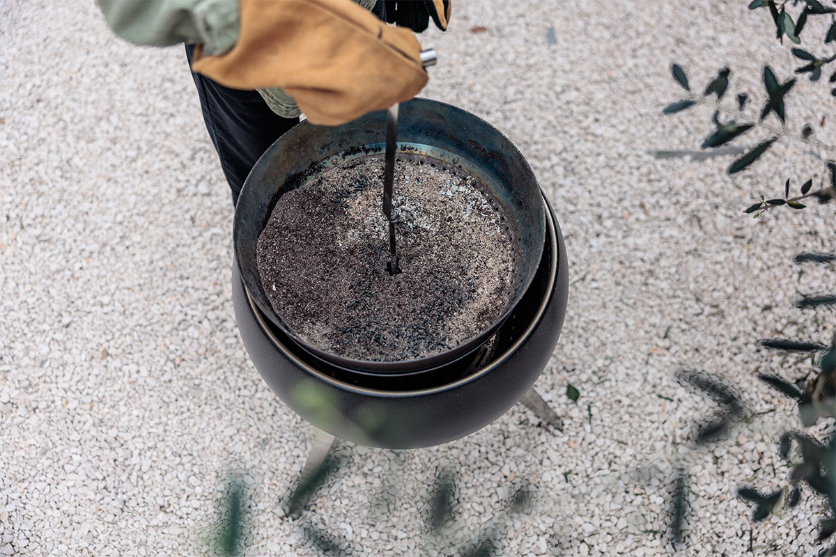 MOON 55 Ash tray with extension MOON 55 Ash tray with extension