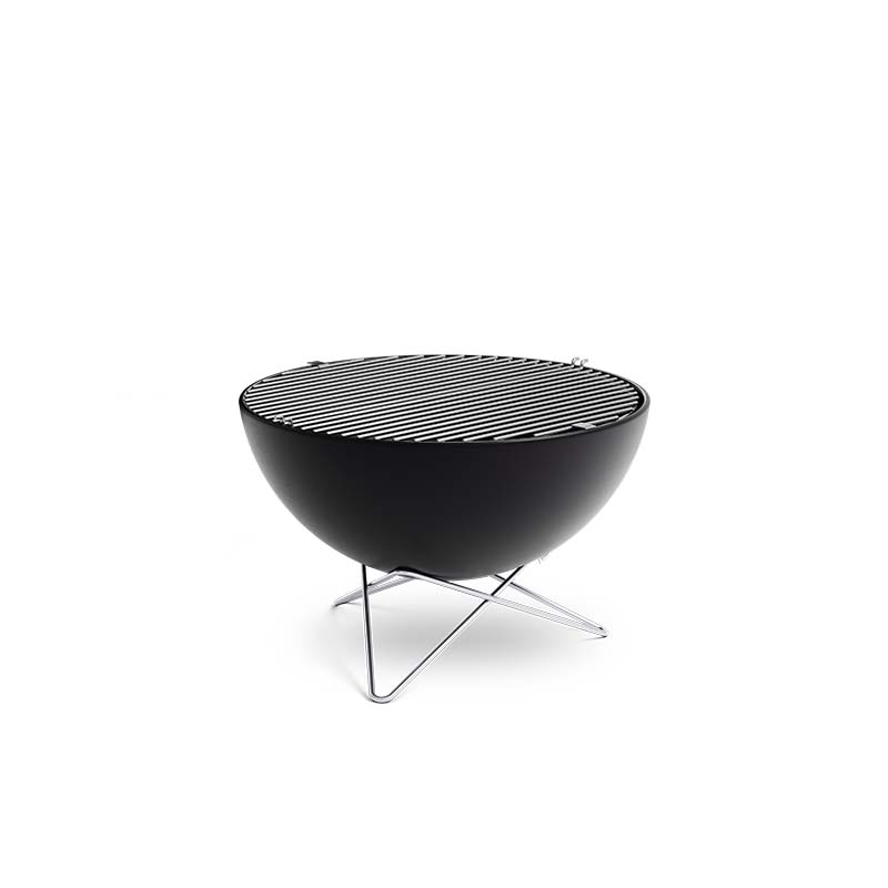 BOWL 57 Grid Illustrated is the black and white side table with a metal base, with the BOWL 57 Grid.