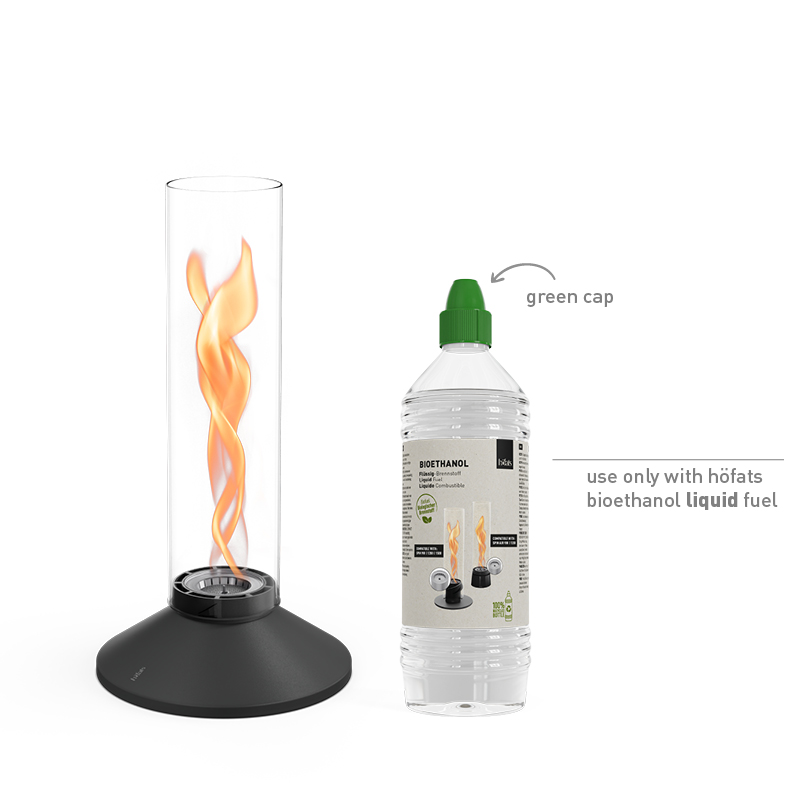 SPIN X 900 Tabletop Fireplace black SPIN X 1200 Studiobild, daneben Bioethanol flüssig Studiobild