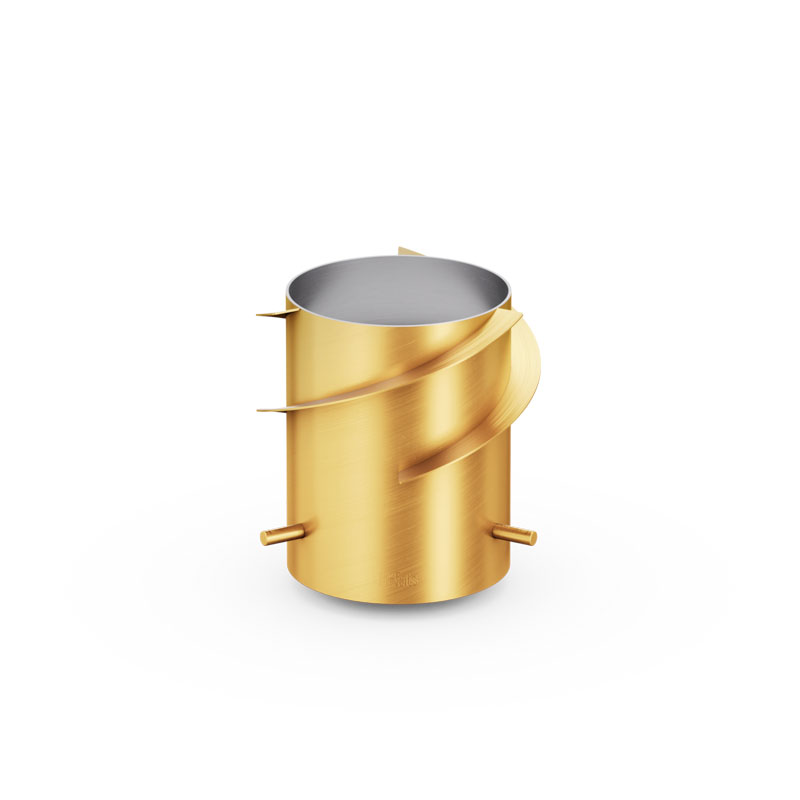 Scene showing a golden wing body with a curved design, where the 00009 Spin 1200 wingbody gold stands out for its practical elegance.