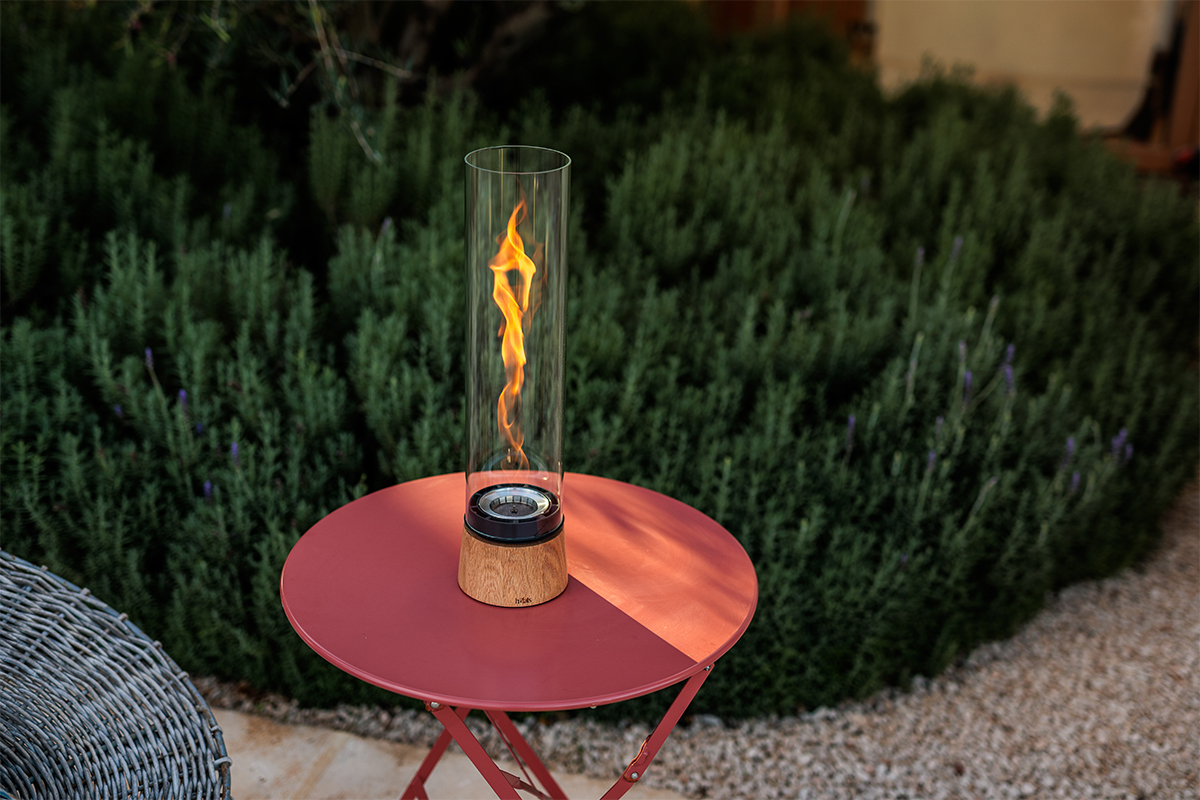 SPIN air 1200 Tabletop fireplace oak