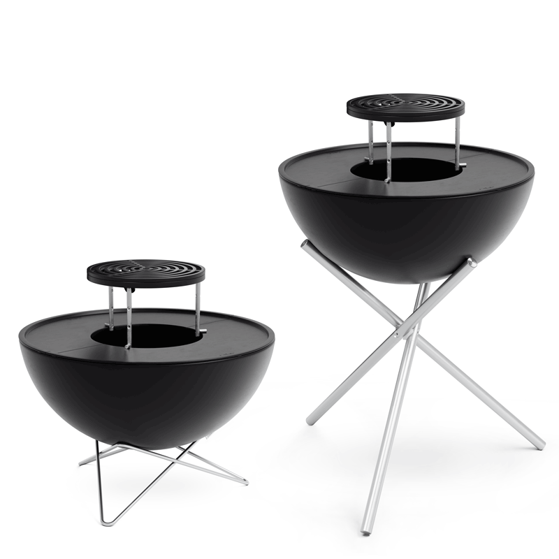A view of two black barbecues with a grill on top, with the BOWL 70 Sear Grate.