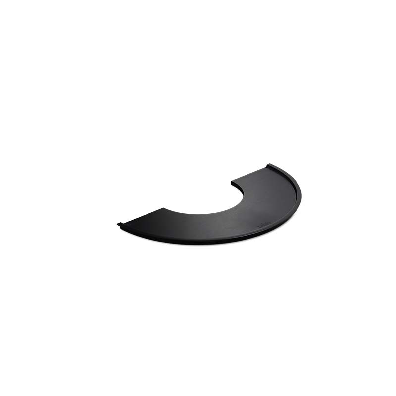 BOWL 57 Plancha BBQ Set Pro high A black metal plate with a curved edge the 00487 BOWL Pancha BBQ Set high complements the moment with its thoughtful design.
